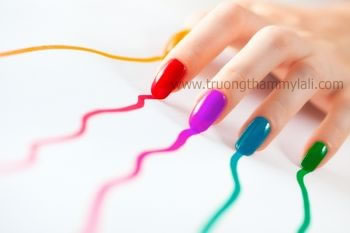 Đào tạo vẽ nail