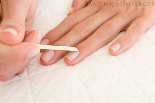 Hướng Dẫn Chăm Sóc Làm Móng Nail Tại Nhà 03