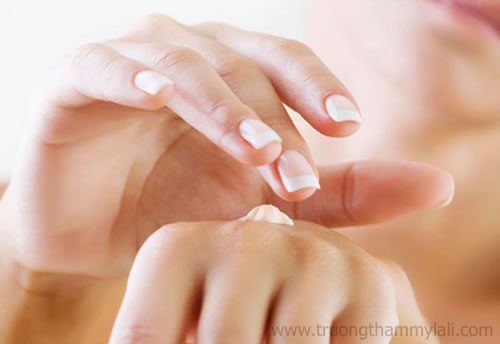 Hướng Dẫn Chăm Sóc Làm Móng Nail Tại Nhà 04