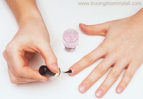 Hướng Dẫn Chăm Sóc Làm Móng Nail Tại Nhà 05