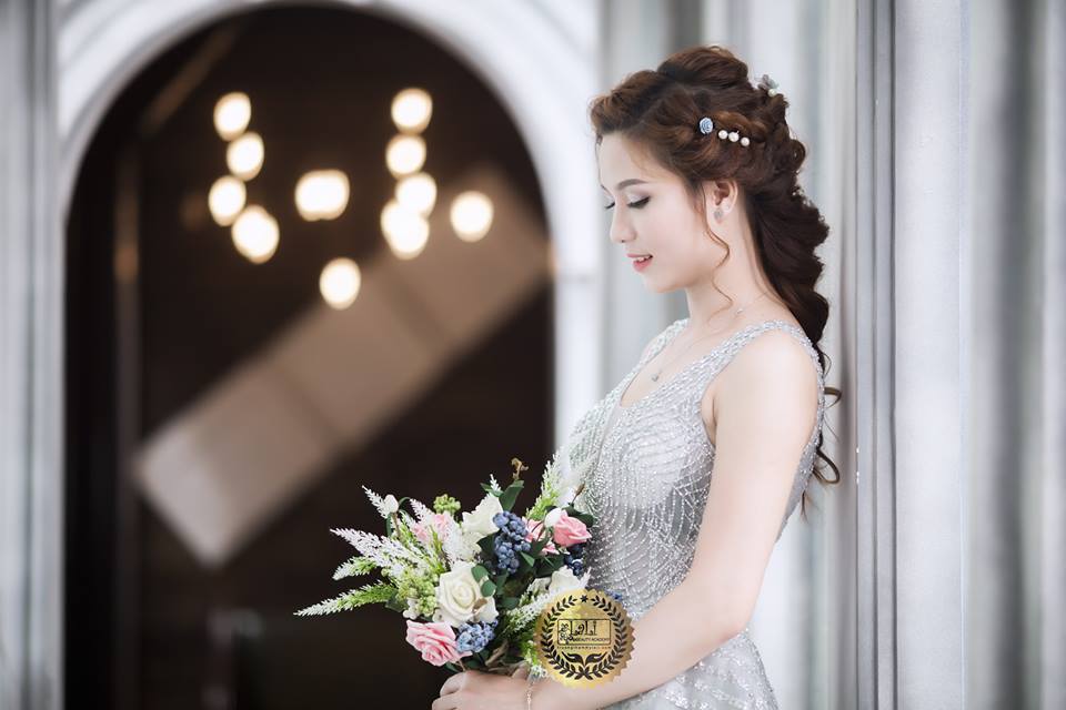 album hinh anh hoc vien tot nghiep trang diem makeup dang thi thao nguyen