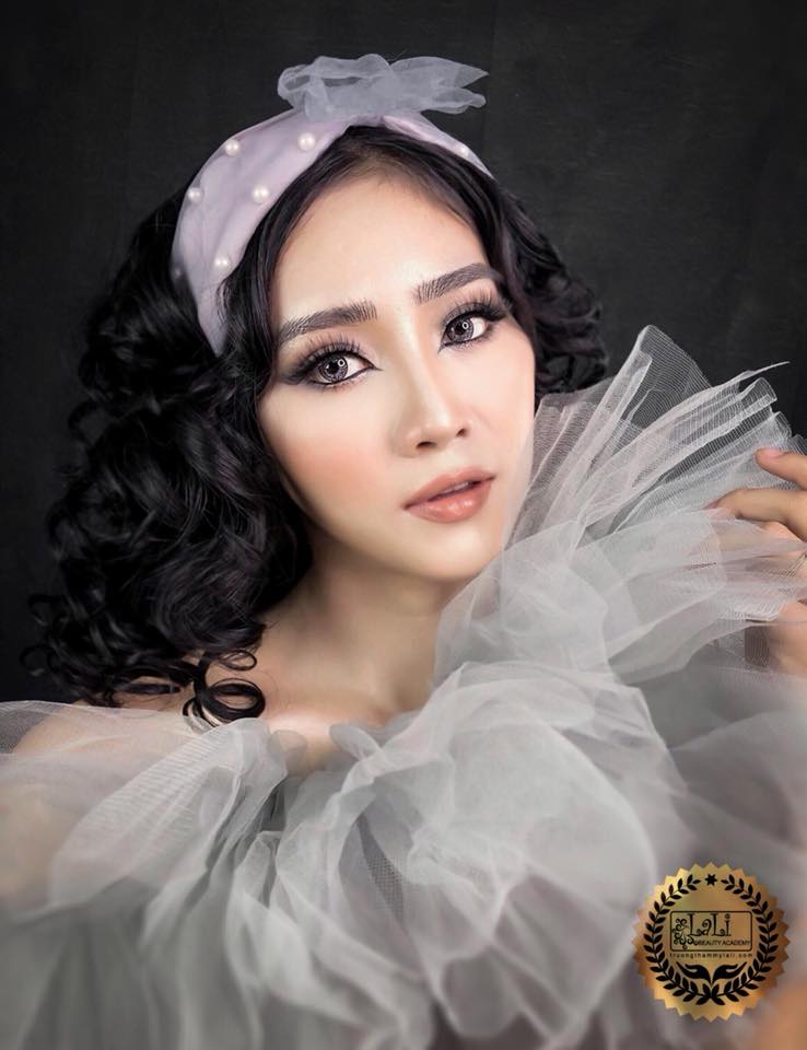 so huu mot nghê tuong lai nghe trang diem makeup