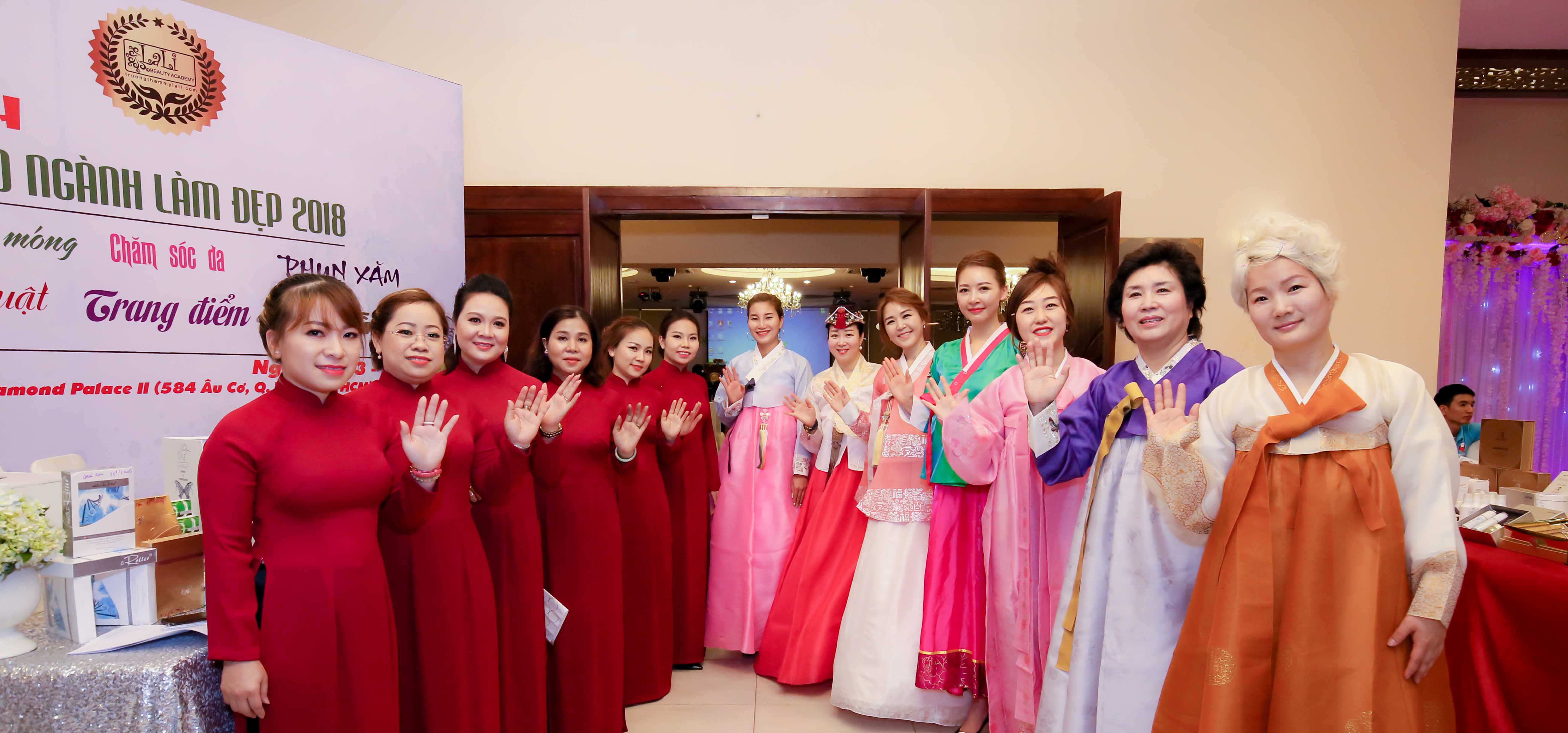 khoa hoc nghe tham my