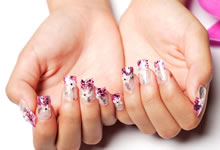 Dạy Đắp Móng Gel Pha Lê