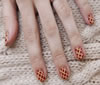 Tự Vẽ Móng Nail Lưu Giữ Mùa Thu Trên Móng Tay Xinh